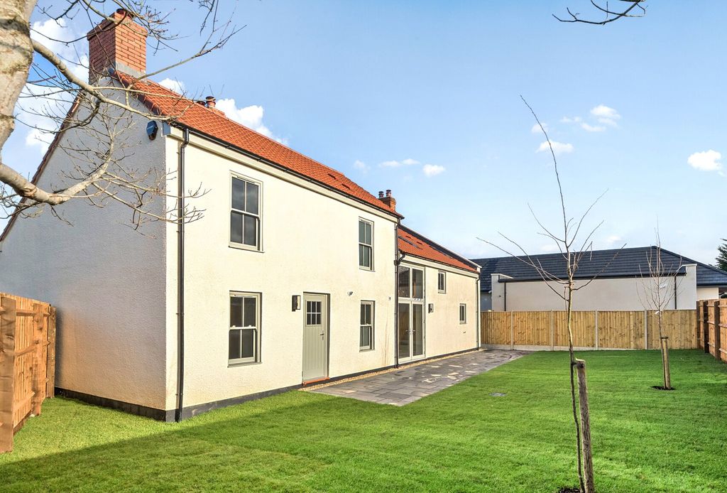 Property photo 1 of 14 Barley House