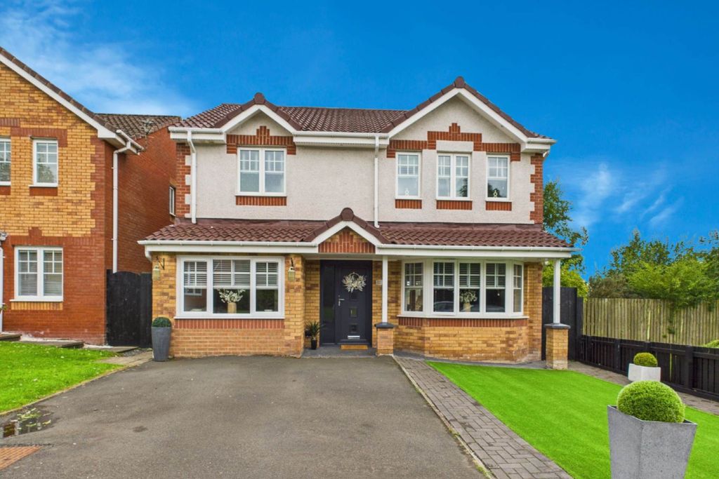 Property photo 1 of 33