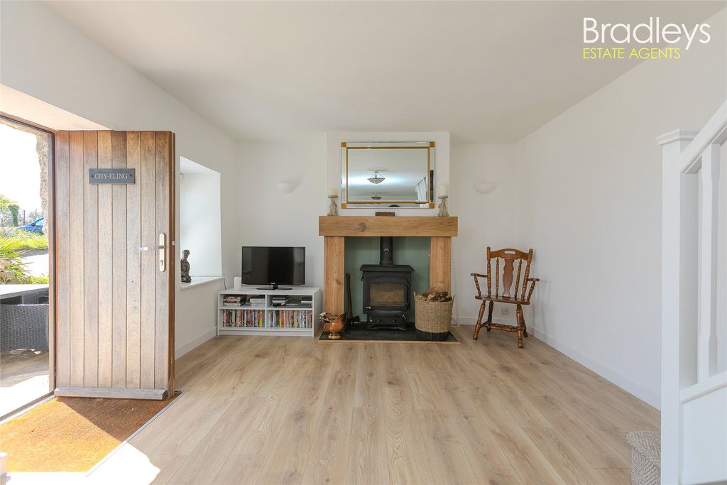 Property photo 3 of 17 Picture No. 18