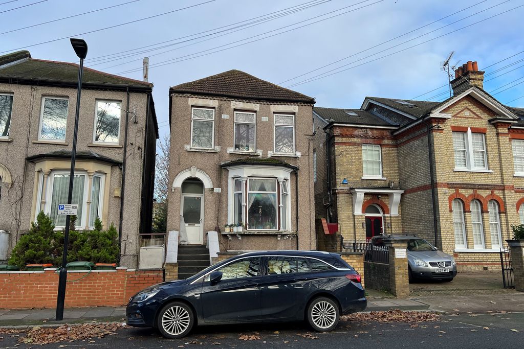 Property photo 1 of 6 47A,47B &amp; 47C 
Clova Road, Forest Gate, London E7 9Aq