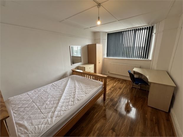 Additional image 9 of 6 bed shared accommodation to rentUplands Crescent, Uplands, Swansea SA2