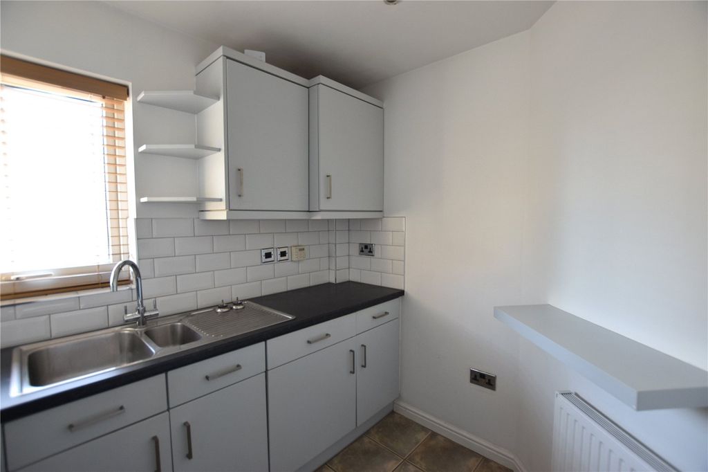 Property photo 3 of 13 Picture No. 35