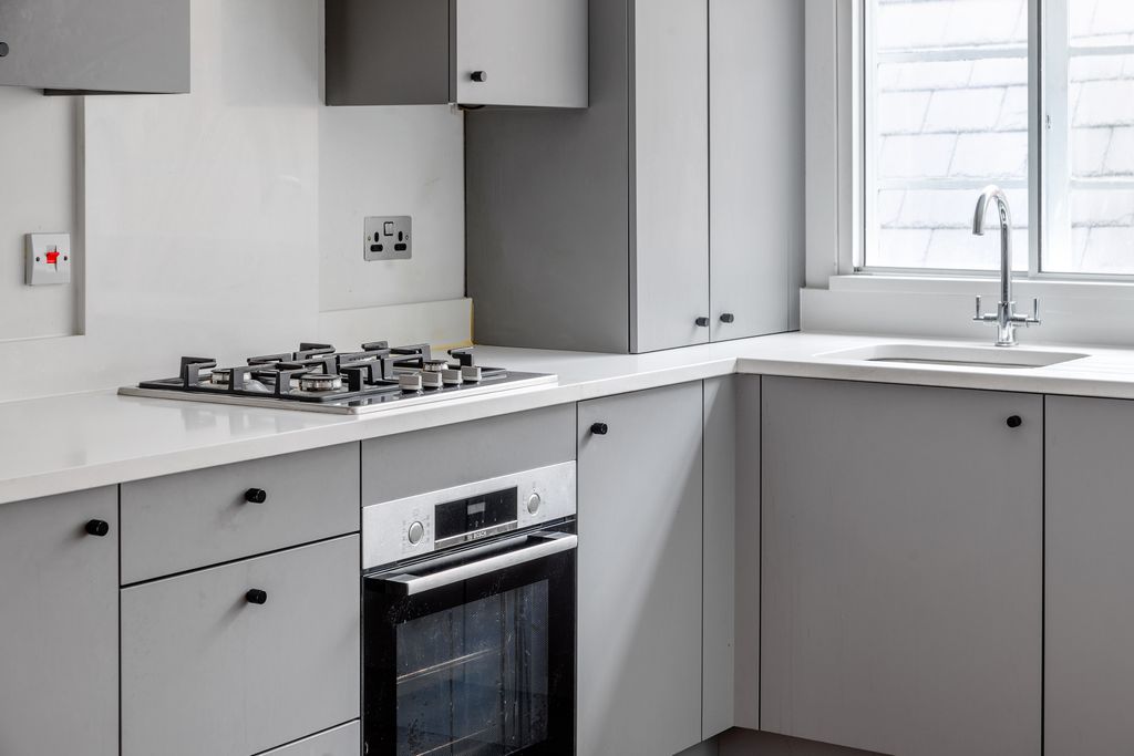 Property photo 3 of 24 Earlham Street Seven Dials WC2