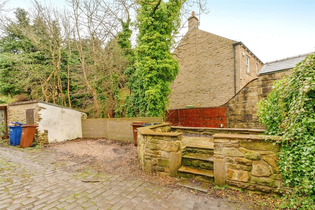 Property photo 3 of 16 Photography