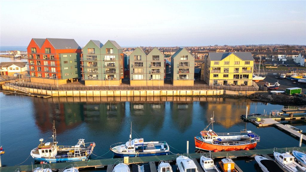 Property photo 1 of 28 Picture No. 06