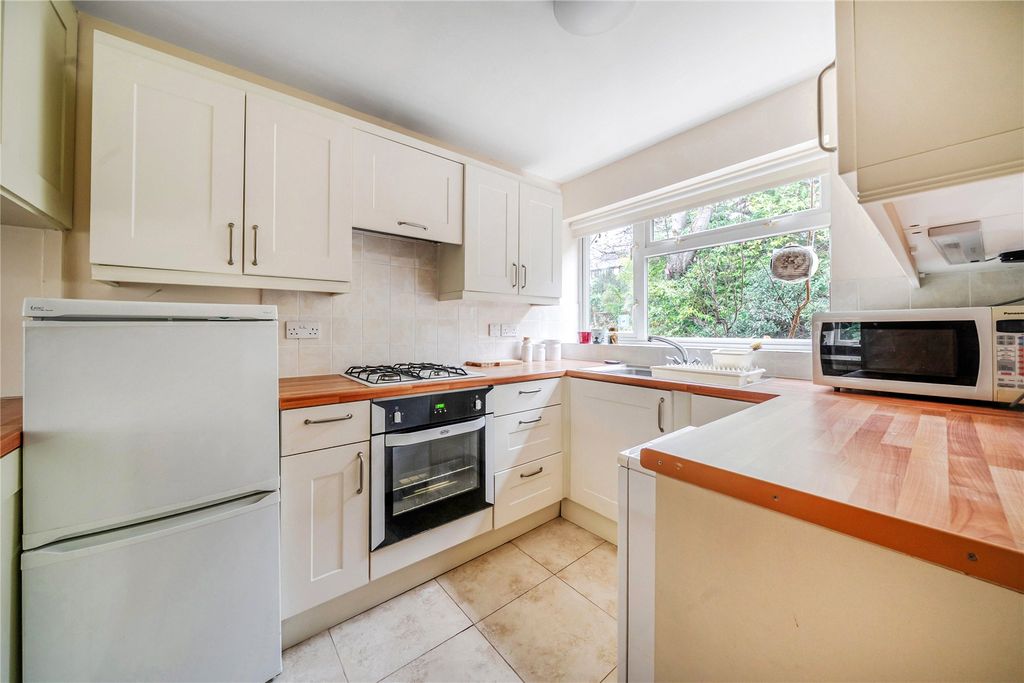Property photo 3 of 14 Picture No. 14