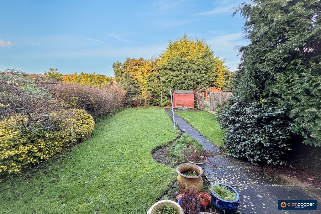Property photo 3 of 16 4412264