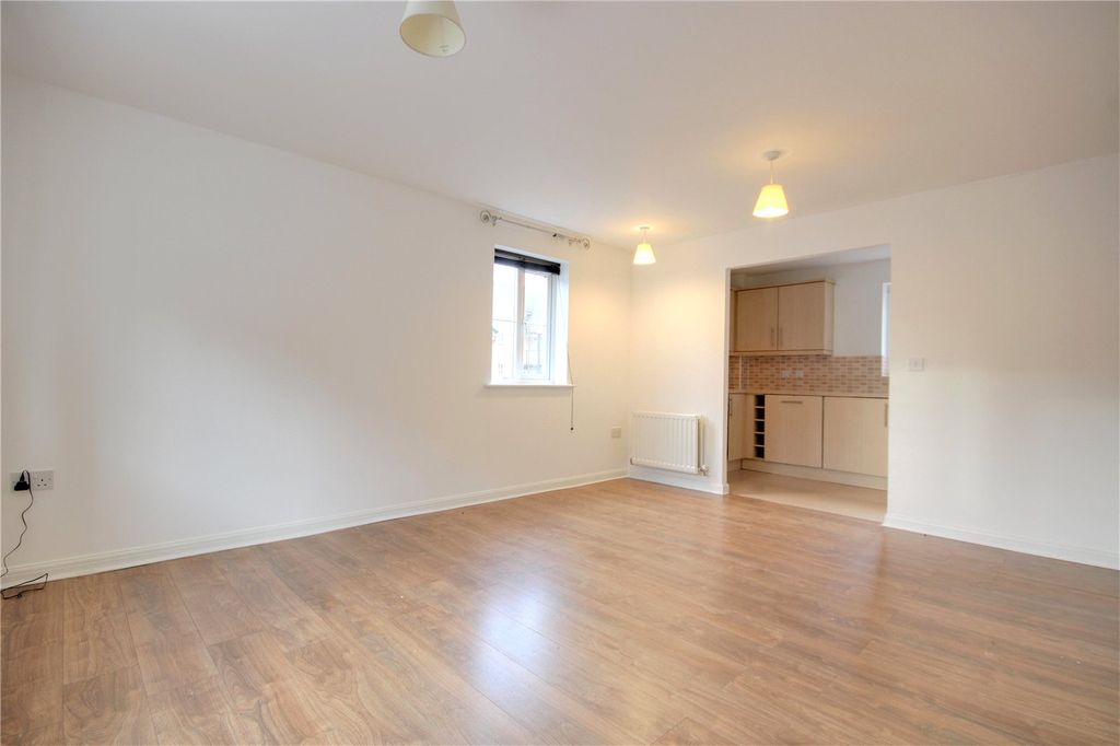 Property photo 3 of 9 Picture No. 11
