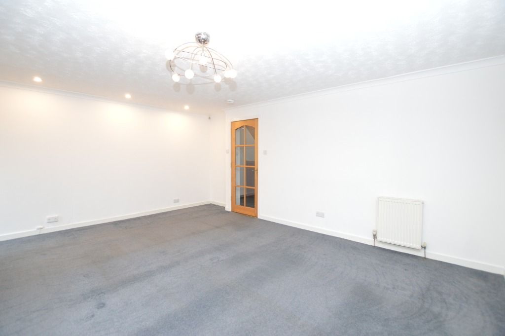 Property photo 3 of 13 Photo 3