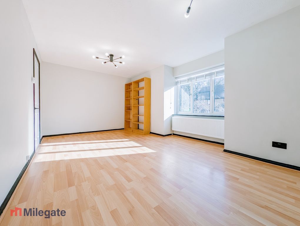 Property photo 2 of 5 Photo 2