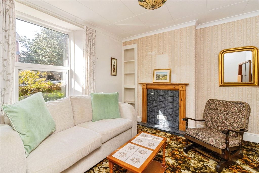 Property photo 3 of 14 Picture No. 16