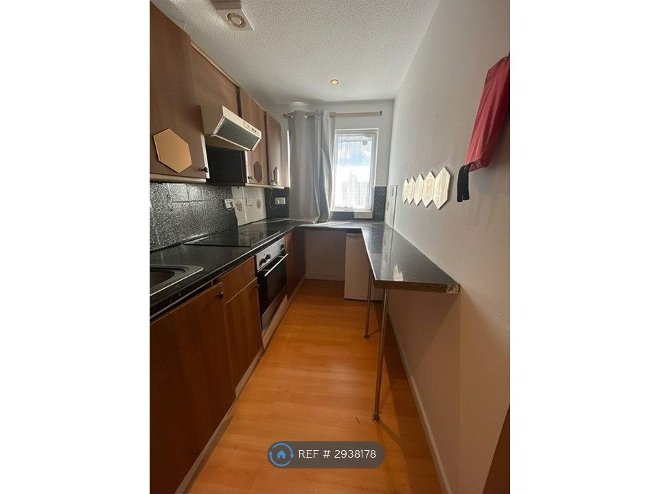 Property photo 1 of 4
