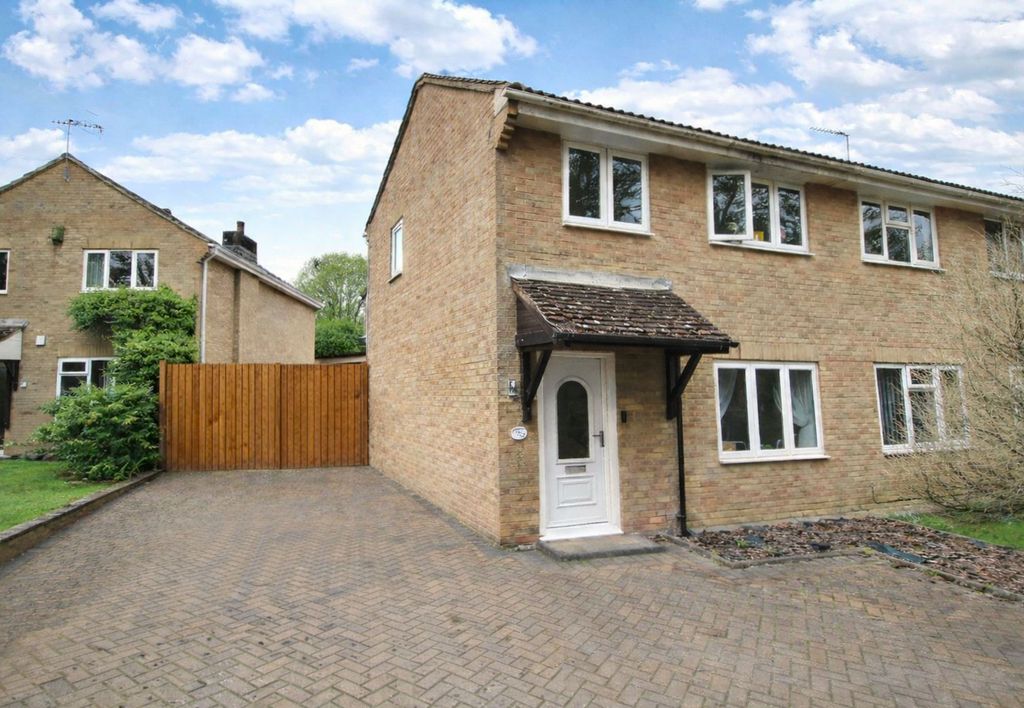 Property photo 1 of 8