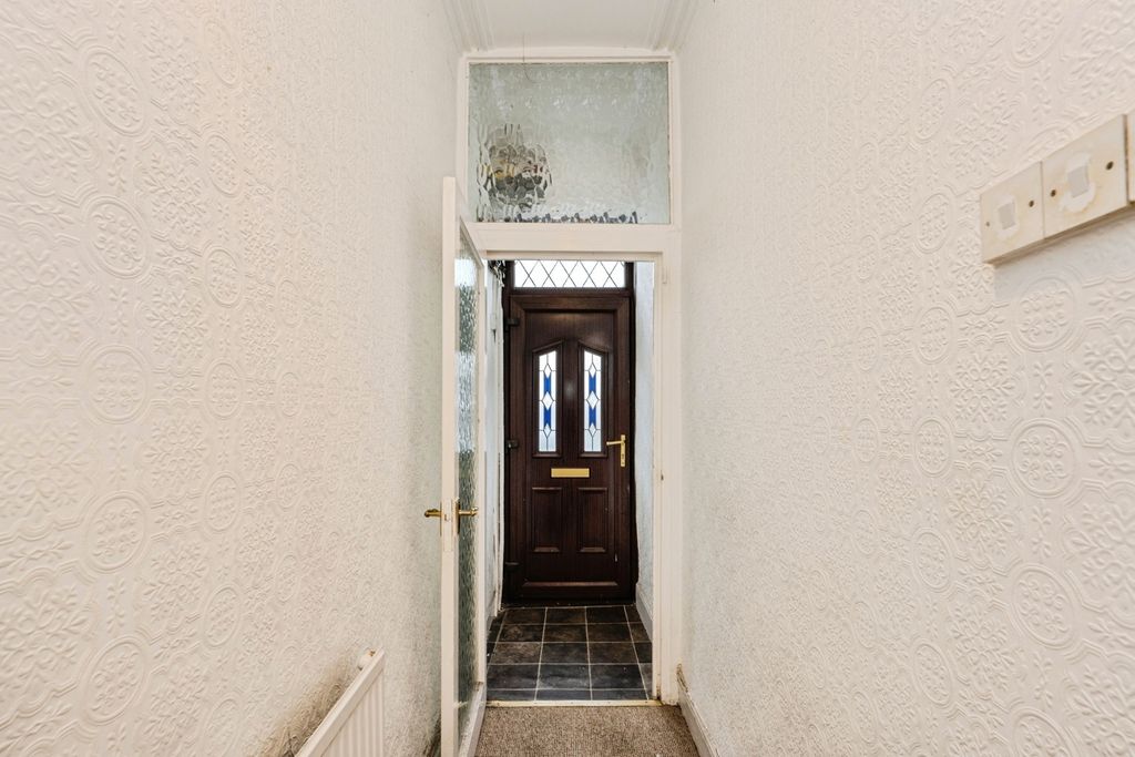 Property photo 2 of 23 Pbox-Img.Jpg