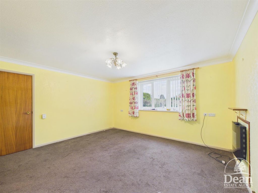 Property photo 3 of 9