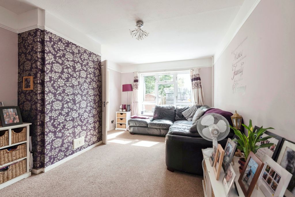 Property photo 2 of 16 Photography