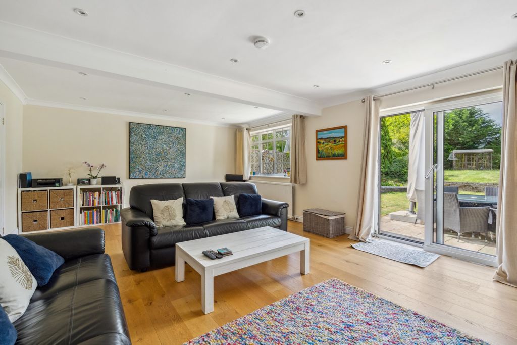 Property photo 3 of 16 4661-Hr-3