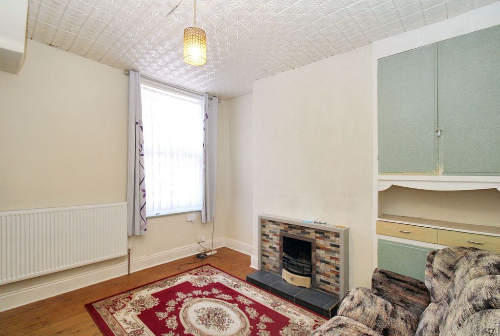 Property photo 3 of 14