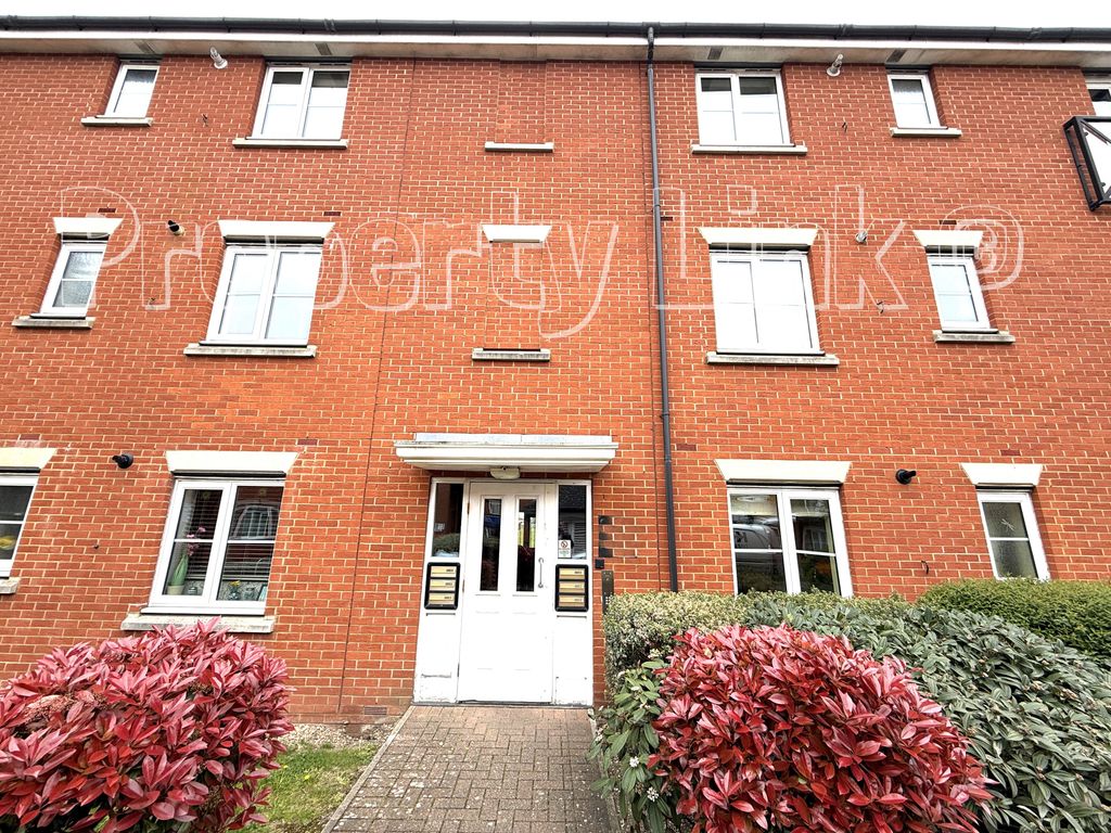 Property photo 2 of 38