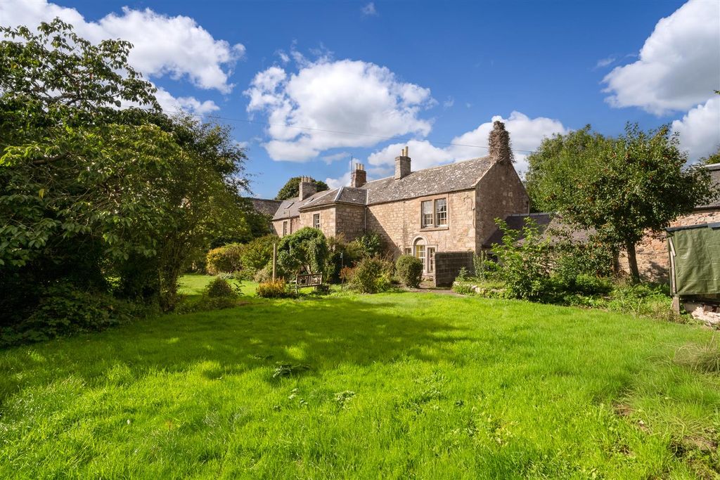 Property photo 3 of 24 The_Hawthorns_12_Currie_Street_Duns-23.Jpg