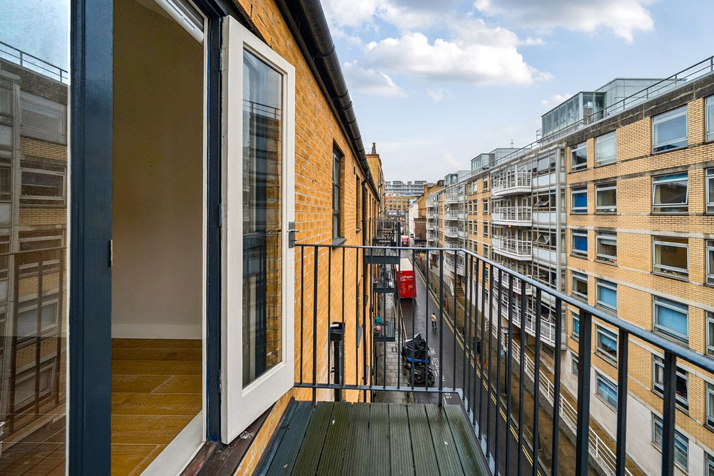 Property photo 3 of 20 1393776-10-6943E4...