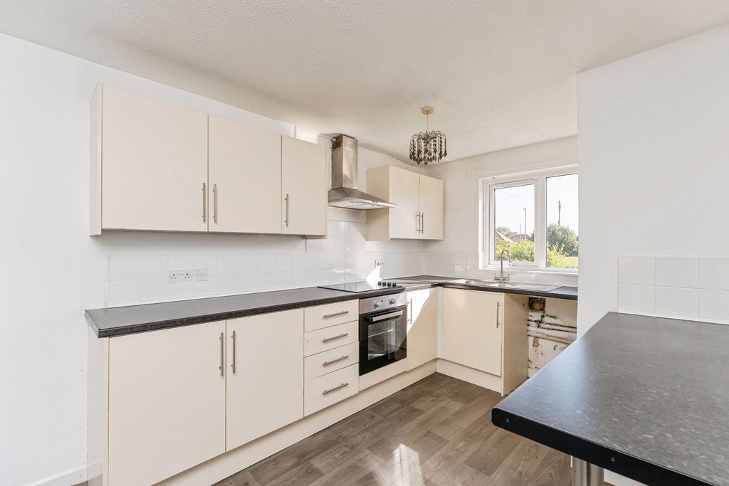 Property photo 2 of 17 Pbox-Img.Jpg