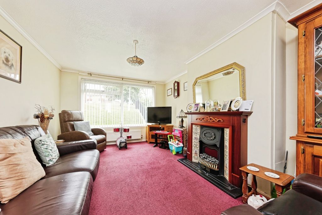 Property photo 3 of 16 Photo