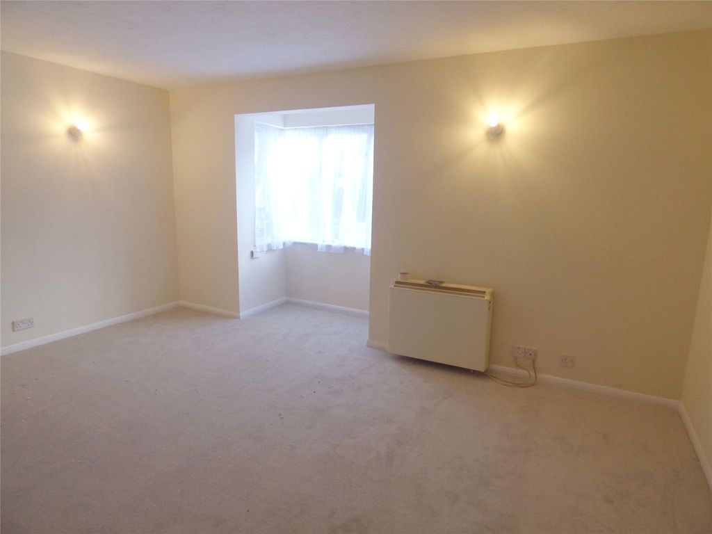 Property photo 3 of 5 Picture No. 15