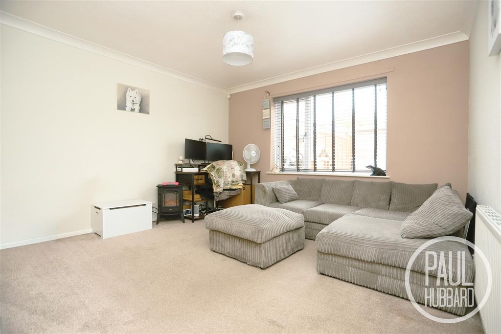 Property photo 3 of 18 Img_9614-2.Jpg