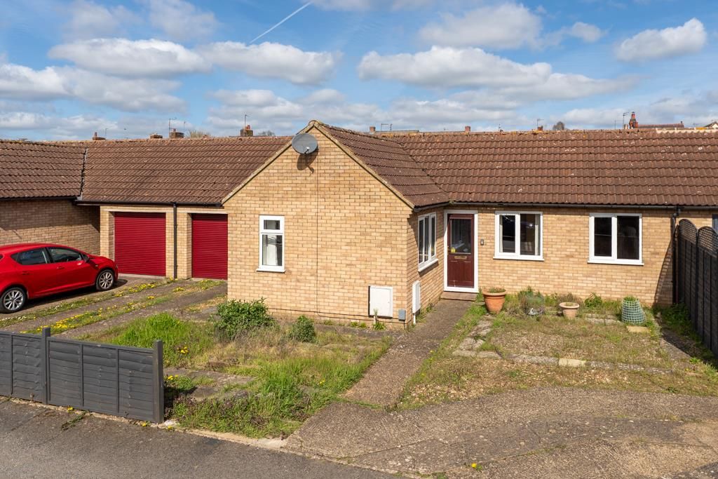 Property photo 1 of 15 72 Spencer Street, Burton Latimer-3.Jpg