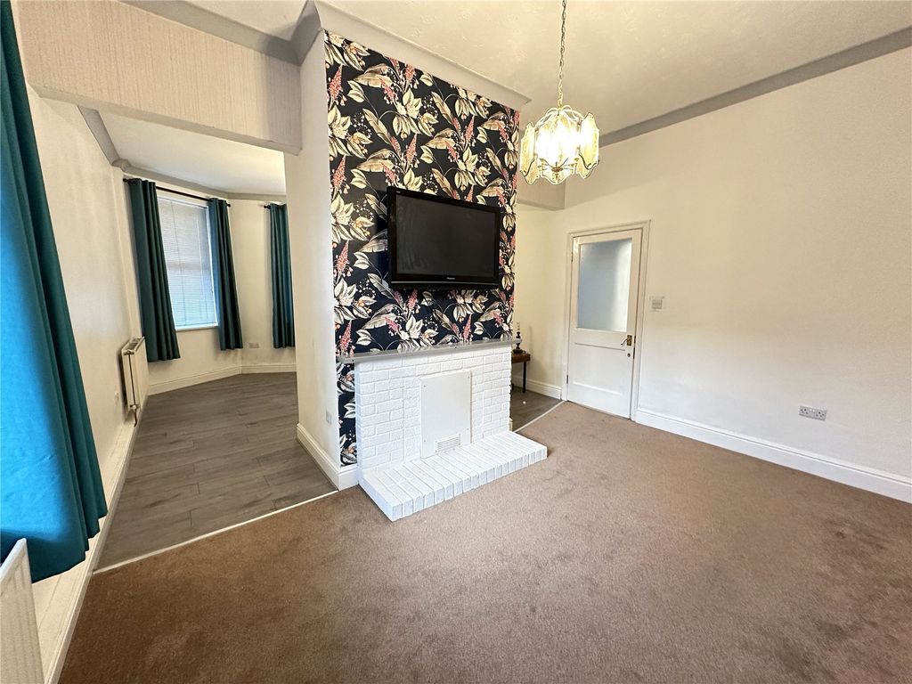 Property photo 2 of 11 Picture No. 10