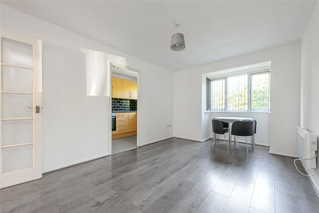 Property photo 1 of 12 Picture No. 02