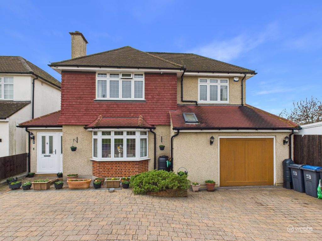 Property photo 1 of 26