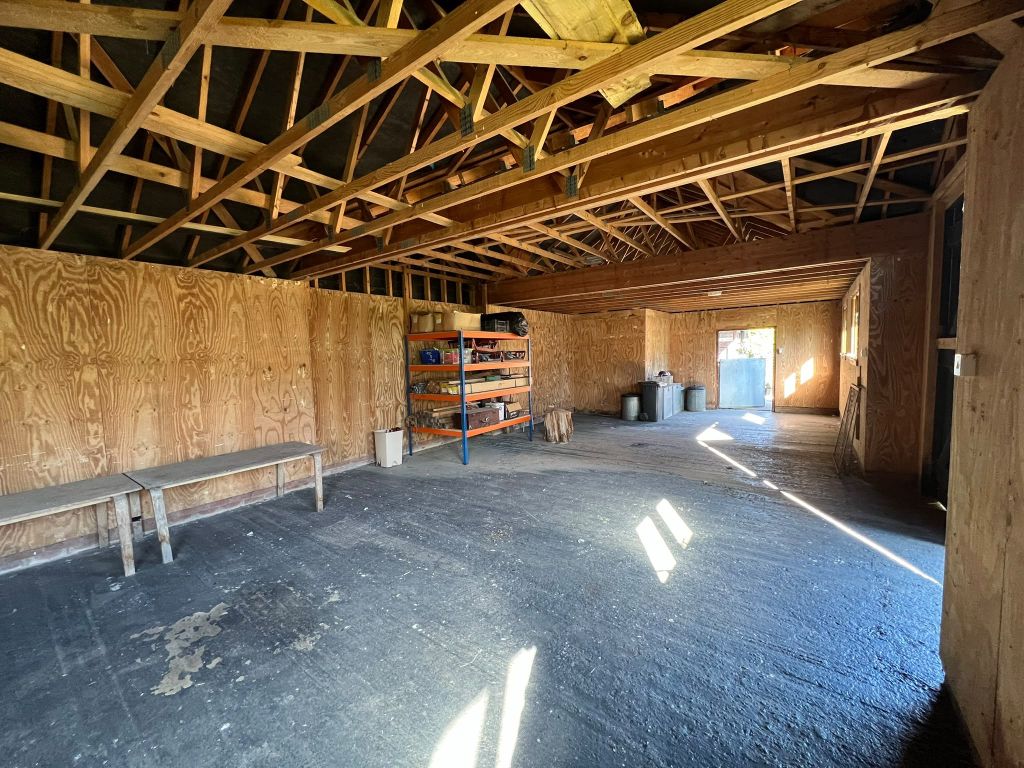 Property photo 3 of 3