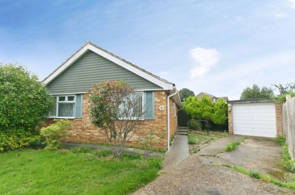 Property photo 1 of 18