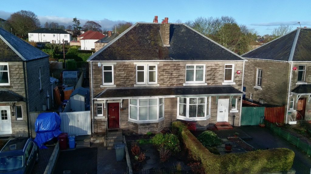 Property photo 1 of 27 Font Close Up