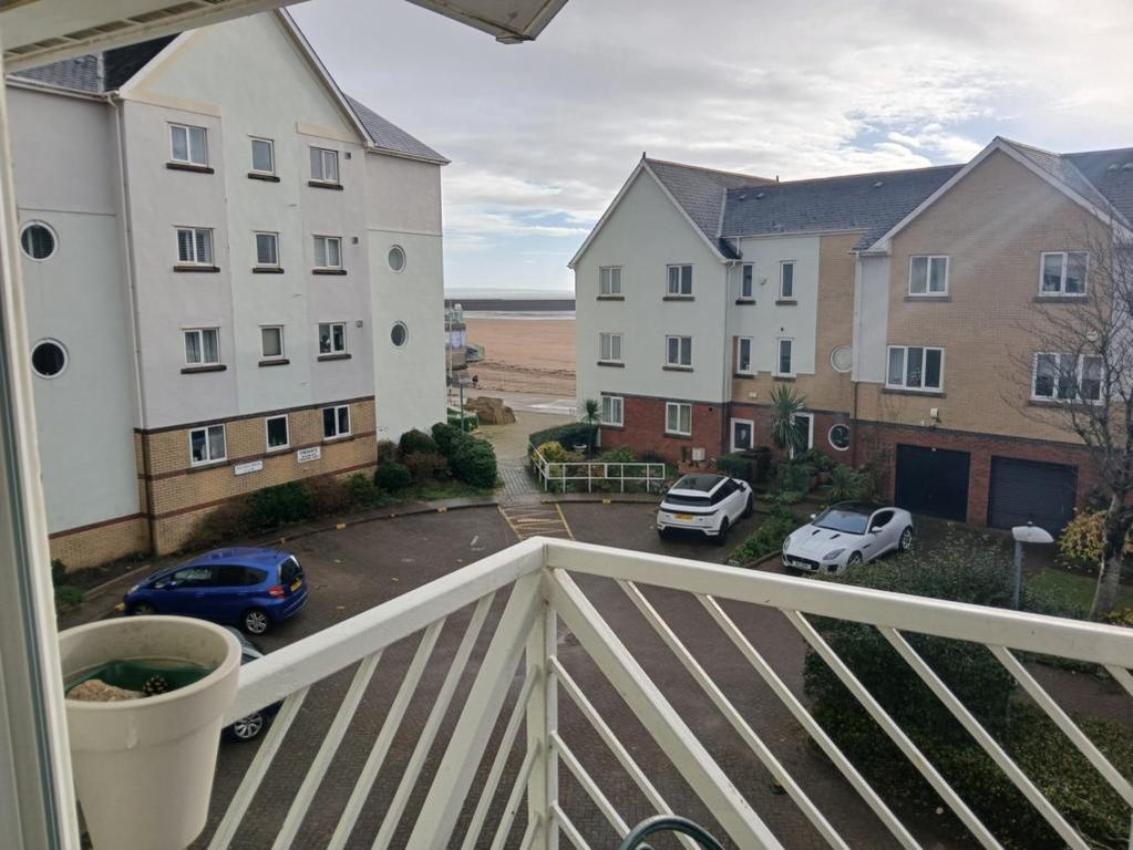 Property photo 3 of 10 Front Description 2