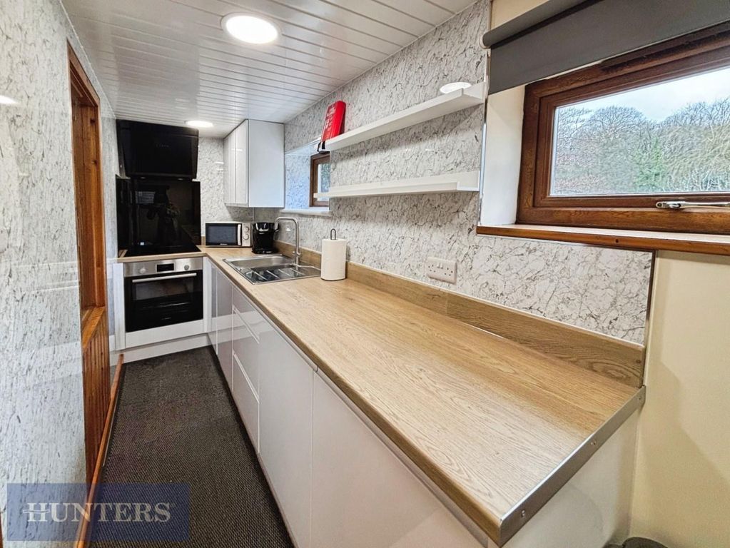 Property photo 3 of 13 6Da9B21E-Img_1772.Jpeg