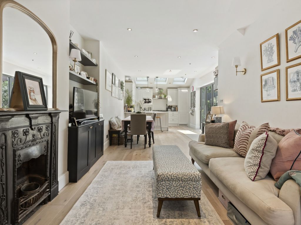 Property photo 1 of 19