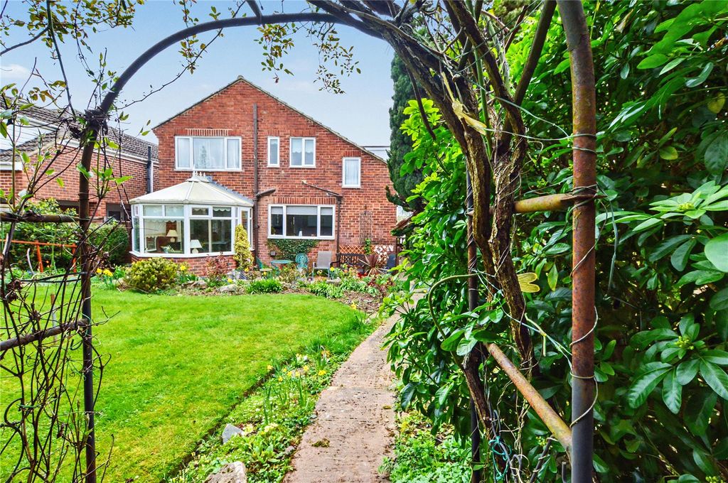 Property photo 1 of 22 Picture No. 20
