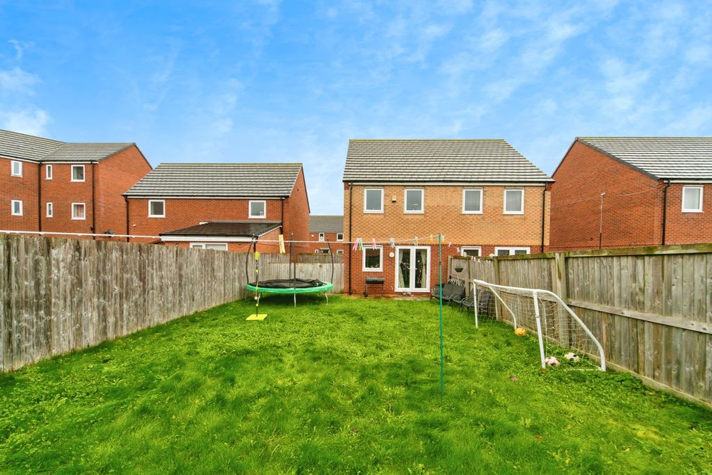 Property photo 2 of 15