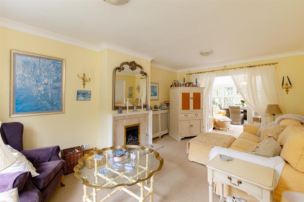 Property photo 2 of 26 Untitled-1445.Jpg