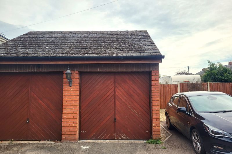 Property photo 3 of 13 Photo 10