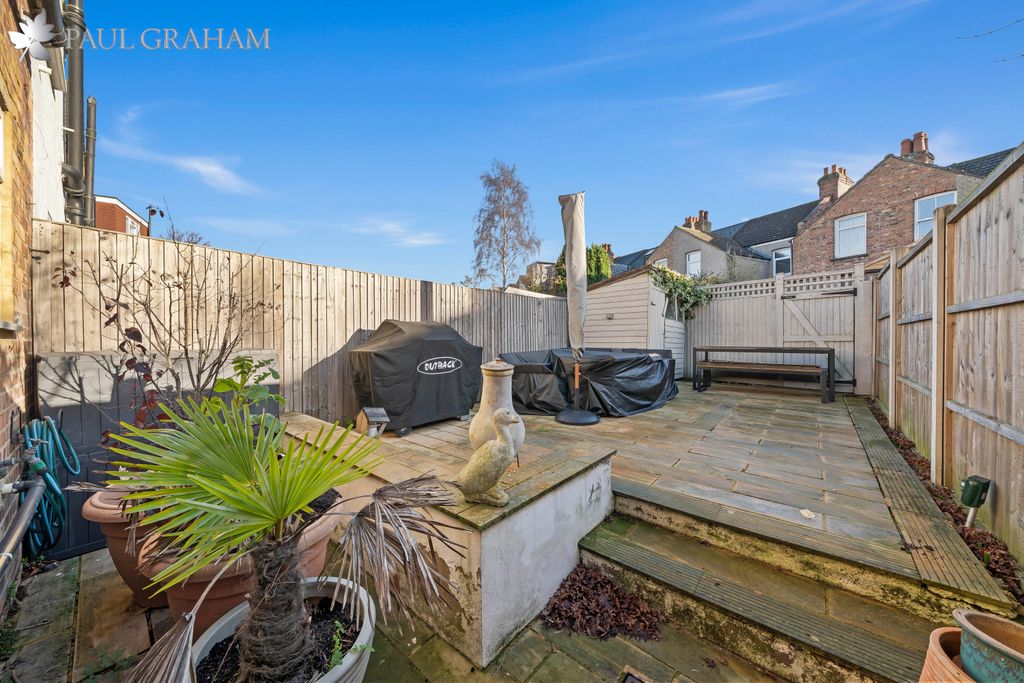 Property photo 2 of 18 Dsc00124