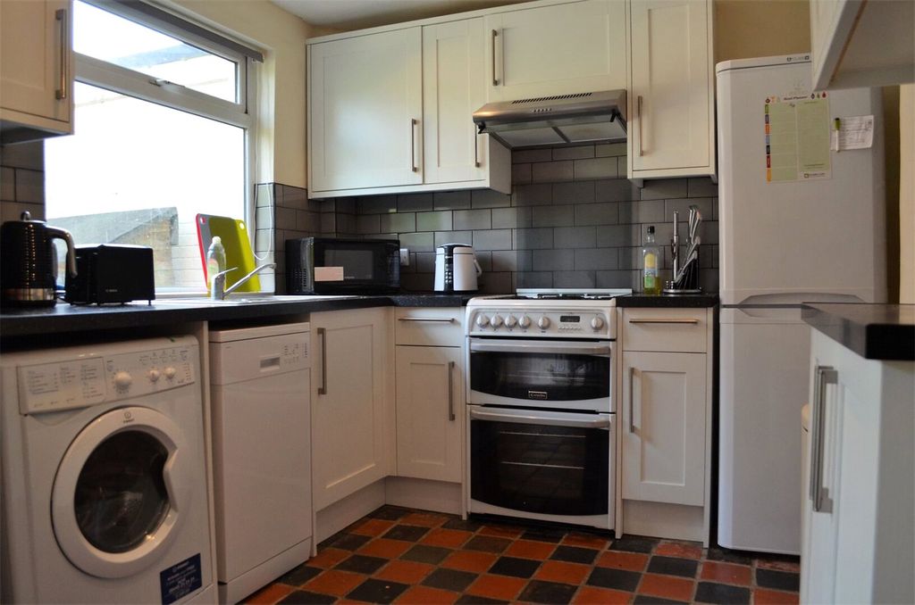 Property photo 2 of 12 Picture No. 07
