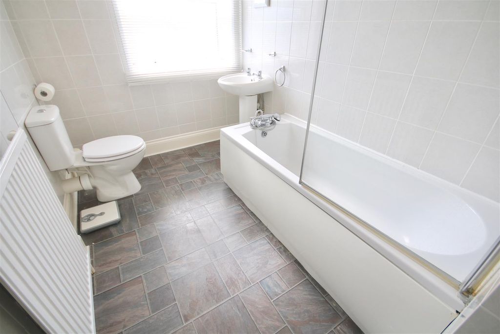 Property photo 3 of 8 Img_0071.Jpeg