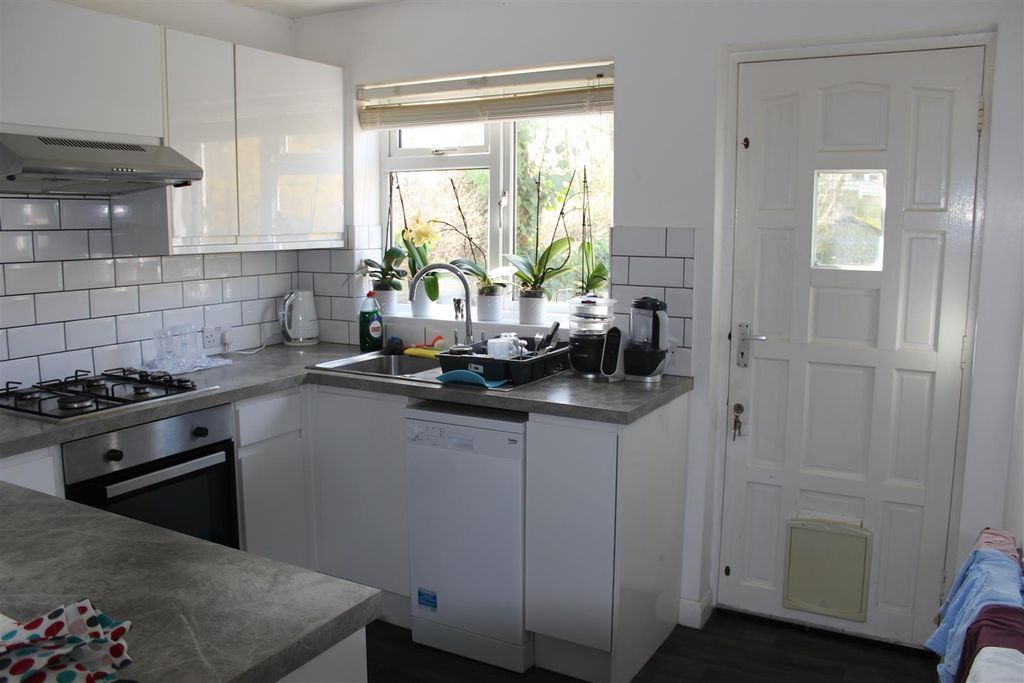 Property photo 2 of 13 Ohpwnbtw1E-6Pcv0Wafrka.Jpg