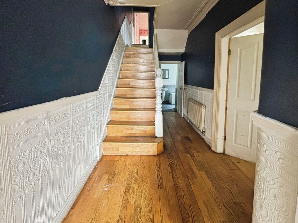 Property photo 2 of 21 Hall