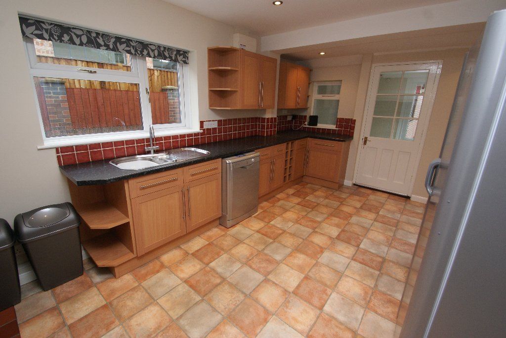 Property photo 3 of 5