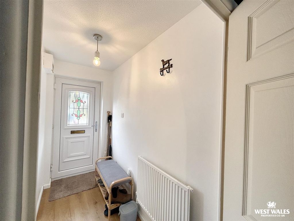 Property photo 2 of 23 Img_9111.Jpg